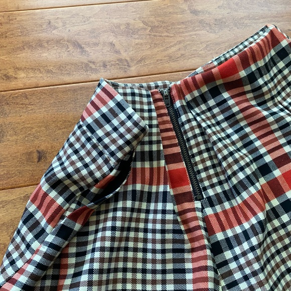 Free people plaid front zip shorts - Picture 4 of 6